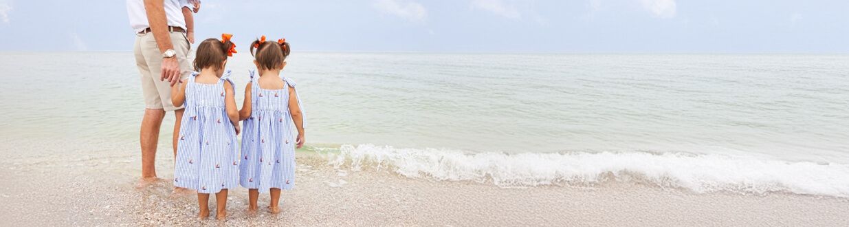 Sanibel-Shelling-Kids on the beach