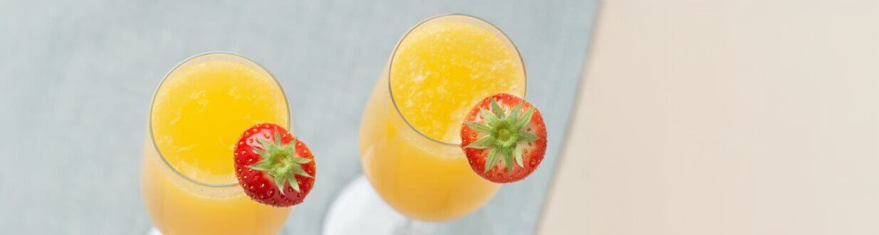 orange-juice-and-strawberry