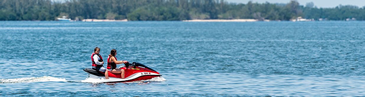 jet-skiing-in-port-sanibel-island