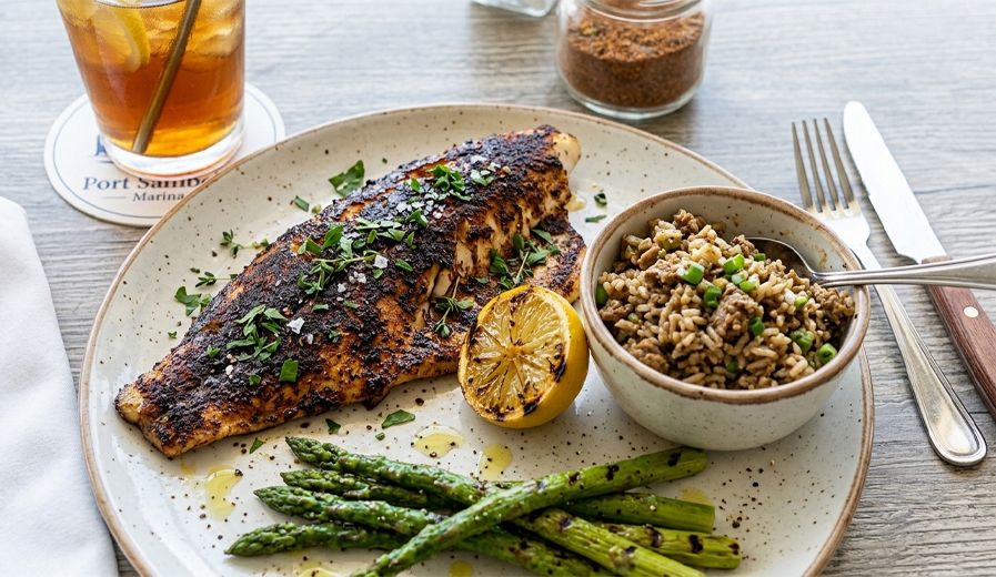 blackened-redfish-dish-port-sanibel-marina