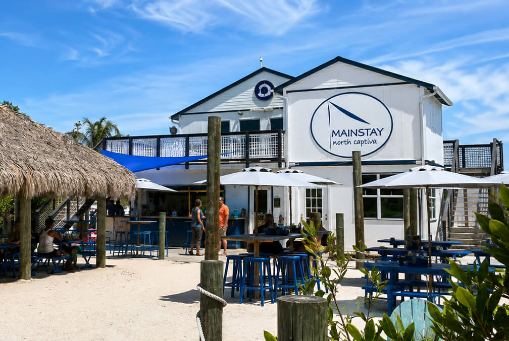 mainstay-and-barnacles-bar-north-captiva