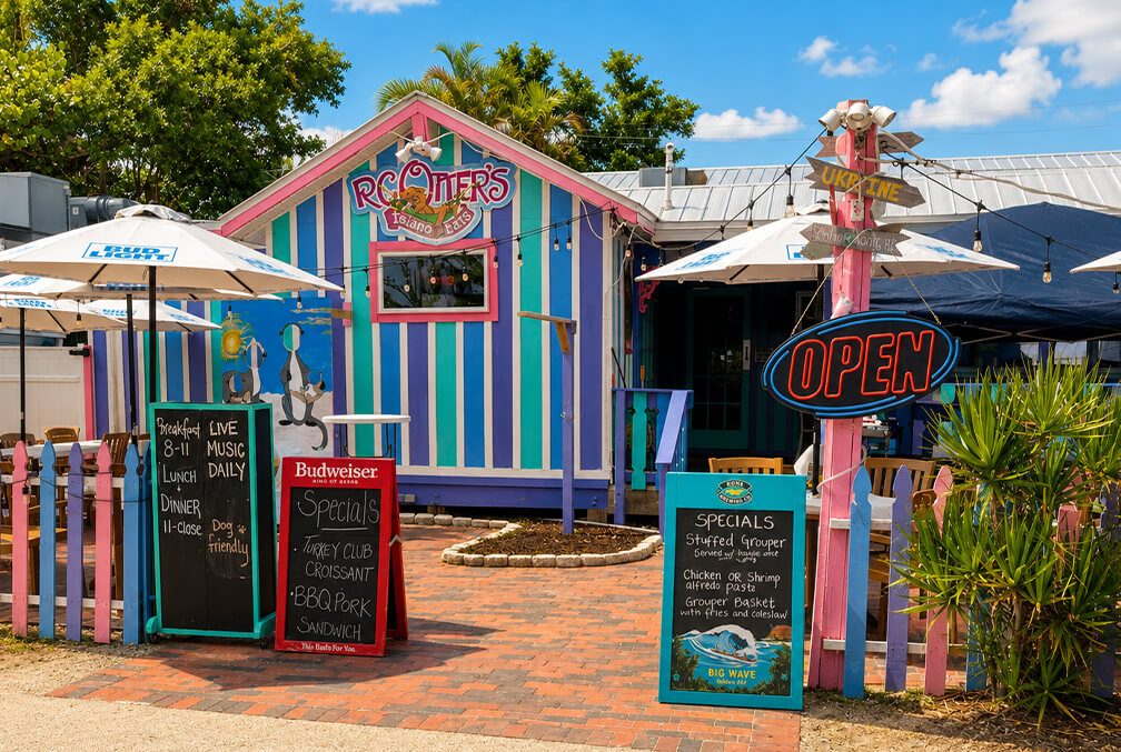 rc-otter-restaurant-captiva